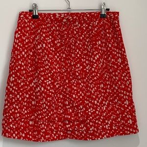 EUC Banana Republic Pintuck Pleated Red and White  Mini Skirt | Size 4